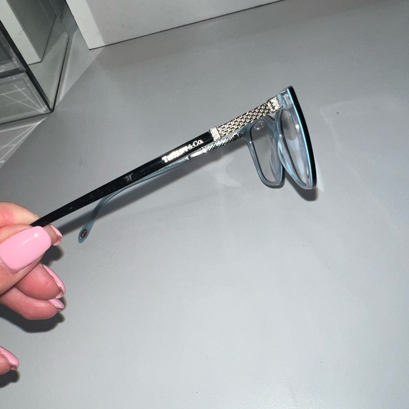 Tiffany Luxottica optical frame. Style TF2116-B color: 8193 eye size 53 16 140 - Picture 5 of 5